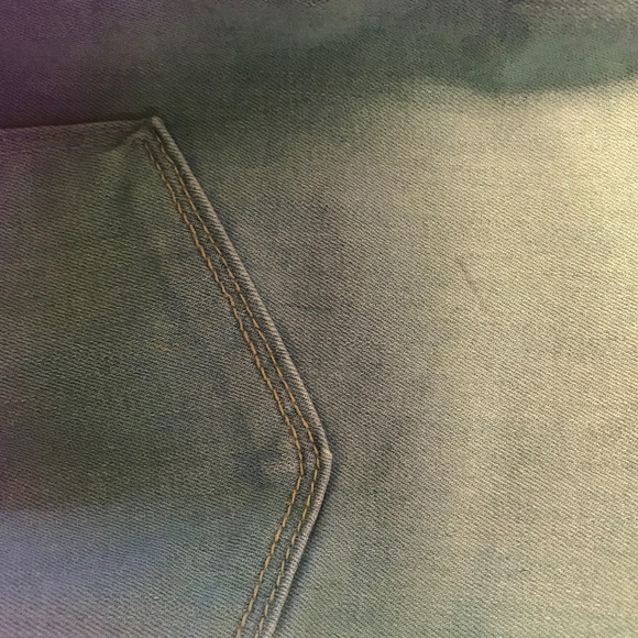 NYDJ ‘ Barbara’ bootcut tummy tuck jeans - Picture 10 of 15